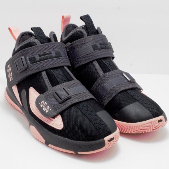 Nike Lebron Soldier XIII GS Youth  Size 3.5Y - Picture 2 of 10